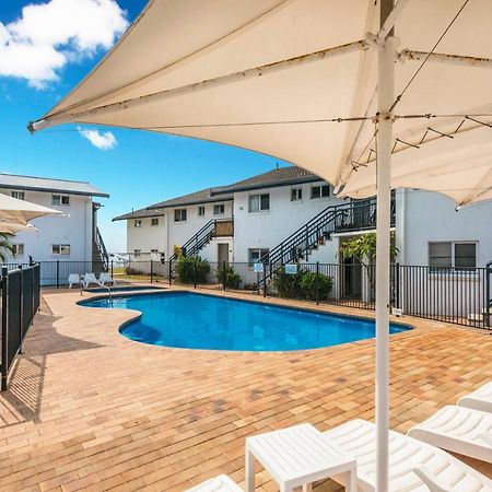 6B Beachfront Apartments Lennox Head Buitenkant foto